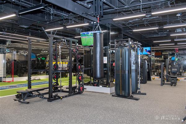 重量草坪訓練區2  